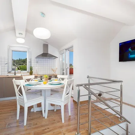 Krika -three Bedroom With Heated Pool And Jacuzzi Hébergement de vacances *