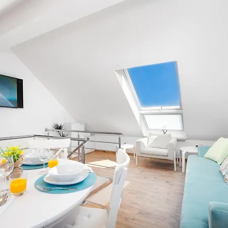 Krika -three Bedroom With Heated Pool And Jacuzzi